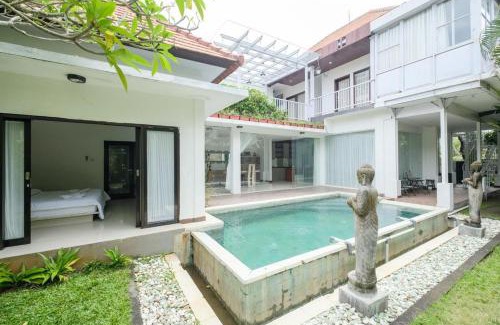 Bukit Villa | Puri Gading Villa Jimbaran by The Lavana - 5 Bedroom Villa