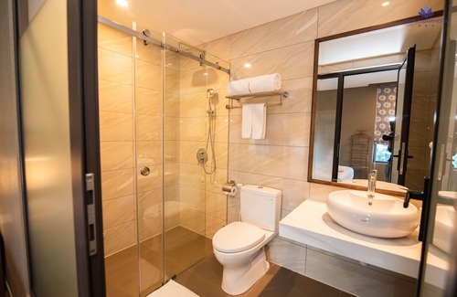 Hai Duong Hotel | Purple Lotus Hotel