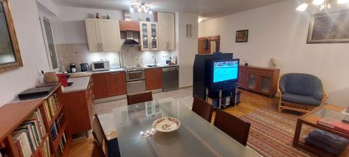 Torokvesz Apartment | PUSKÁS 2, 3 szoba terasszal