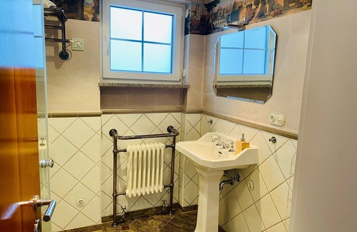 Bad Homburg v.d. Hoehe Apartment | Q-Street-Studio: Spacious apartment in Bad Homburg