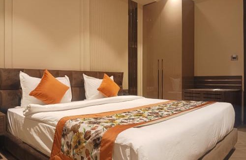 Janakpuri Hotel | Qotel Signature Coleman Janakpuri