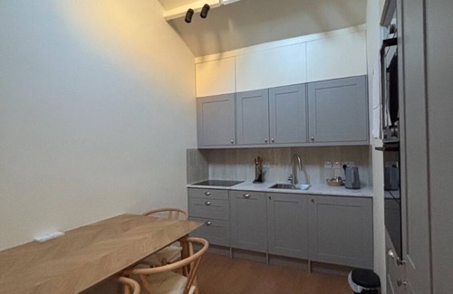Royston House | Quadruple 1-bedroom - 12746