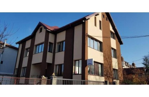 Cluj-Napoca Apartment | Quadruple Room with Private Bathroom