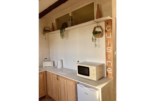 Saint-Eutrope-de-Born House | Quaint apartment in a quiet rural location