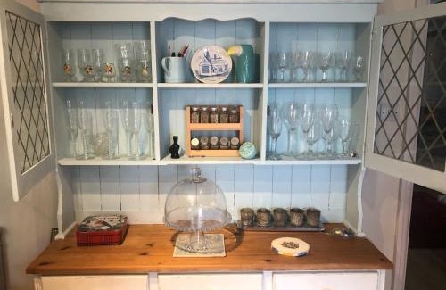 Winestead House | Quaint Country Cottage