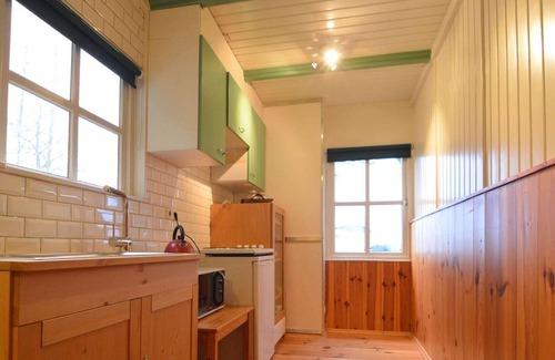 Maarheeze House | Quaint Holiday Home in Maarheeze with Terrace