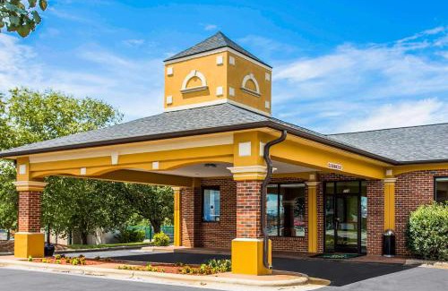 Albemarle Hotel | Quality Inn Albemarle