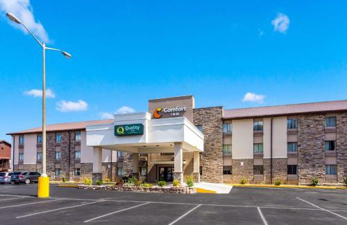 Tad Hotel | Quality Inn Charleston South