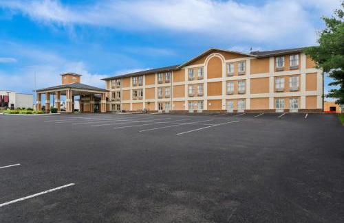 Dry Ridge Hotel | Quality Inn Dry Ridge