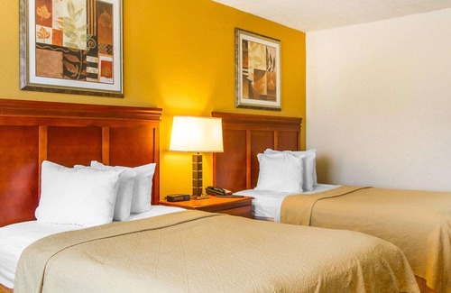 Dyersburg Hotel | Quality Inn Dyersburg I-155
