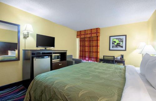 Holly Springs Hotel | Quality Inn Holly Springs South