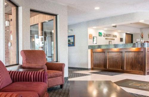 Hudsonville Hotel | Quality Inn Hudsonville South