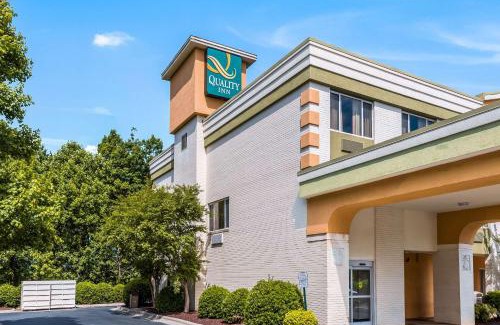 Huntersville Hotel | Quality Inn Huntersville near Lake Norman