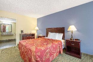 Lexington Hotel | Quality Inn Lexington