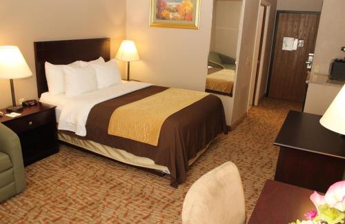 Lockport Hotel | Quality Inn Lockport