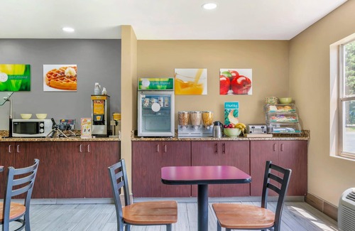 Loganville Hotel | Quality Inn Loganville US Highway 78
