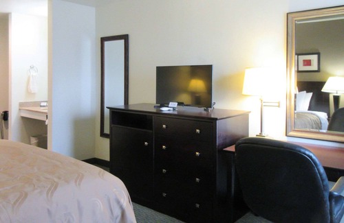 Del Camino Hotel | Quality Inn Longmont