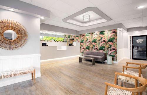Palmetto Bay Hotel | Quality Inn Miami South