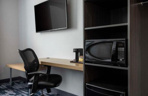 Winnipeg Hotel | Quality Inn & Suites