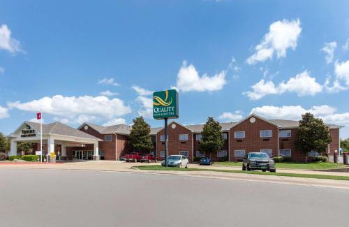 Mountain Home Hotel | Quality Inn & Suites Mountain Home North