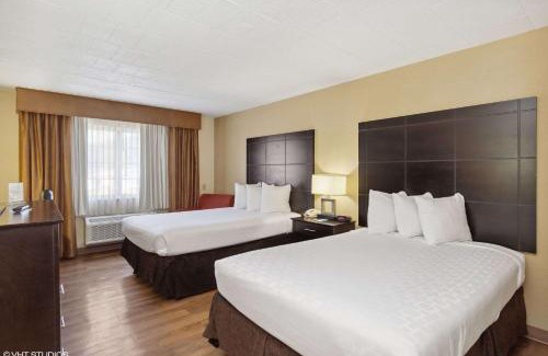 Star City Hotel | Quality Inn & Suites Morgantown - University Area