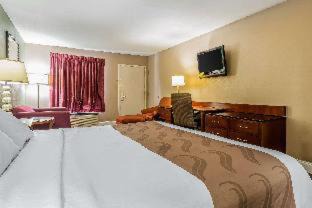 Warner Robins Hotel | Quality Inn & Suites near Robins Air Force Base