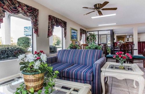 Stockbridge Hotel | Quality Inn & Suites Stockbridge Atlanta South I-75