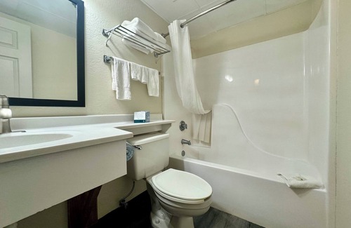 Alexandria Hotel | Quality Inn & Suites
