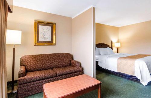 Carthage Hotel | Quality Inn & Suites