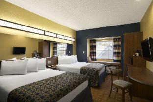 Strabane Hotel | Quality Inn & Suites