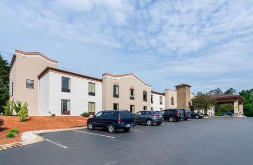 Altavista Hotel | Quality Suites Altavista - Lynchburg South