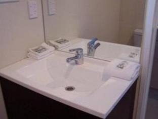 Riccarton Hotel | Quality Suites Amore