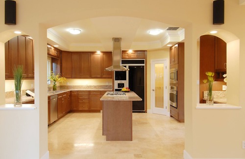 Kapolei House | Quality & Views- Centrally Located - Golf & Disney !
