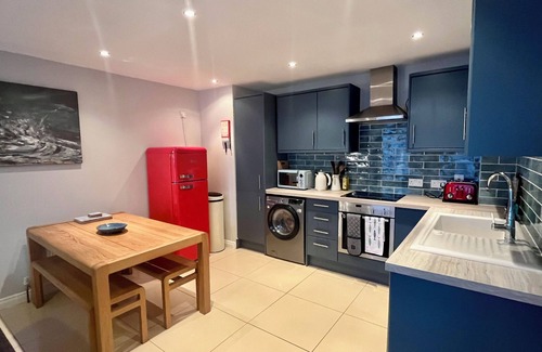 Kinvara Apartment | Quay-side luxury 2 bed apartment in the heart of Kinvara, Wild Atlantic Way.