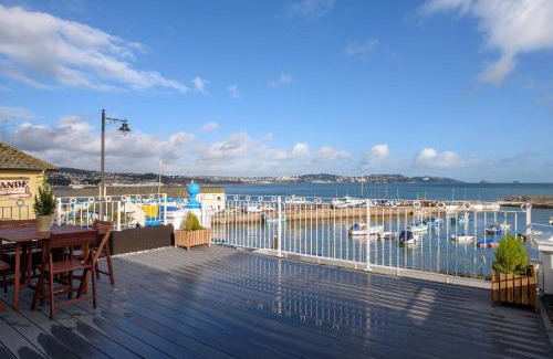 Roundham Apartment | Quayside View - Luxury Apartment on Paignton Harbour