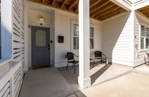Wilmington Apartment | Queen Bedtropicalbeachdt Wilmingtonfreewifi