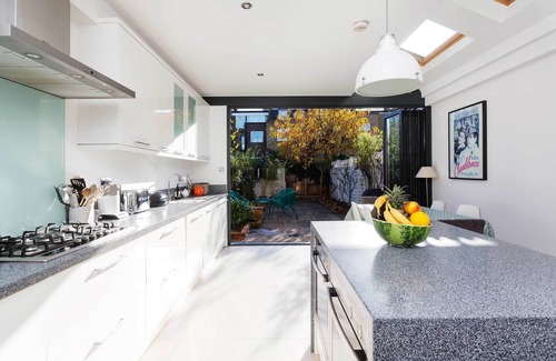 Hammersmith and Fulham House | Queen's Club Tranquillity, by Veeve