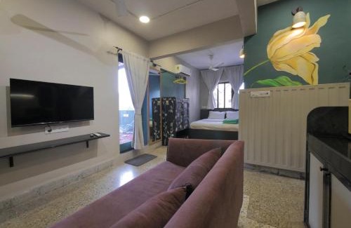 Pali Hill Apartment | Queenie - Bandra west