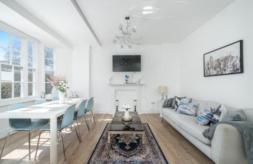 Lancaster Gate Apartment | Queensway Dream, Hyde Park