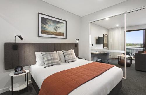Orange Apartment | Quest Orange