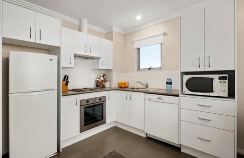 Wollongong CBD Apartment | Quest Wollongong