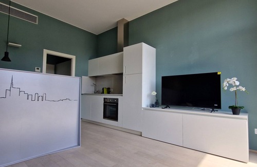 Greco House | Quick Flat Lucini - private garden and parking