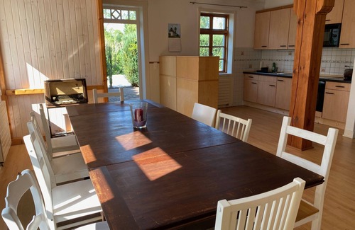 Wisch Apartment | Quiet 80 m² vacation apartment near the beach