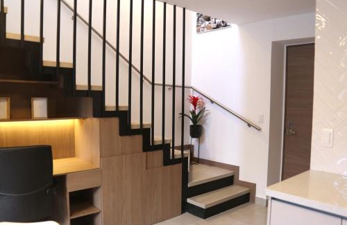Financial District Apartment | Quiet Amazing Loft