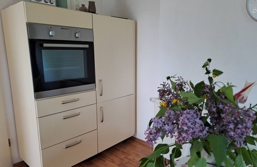 Falkensee Apartment | Quiet and centrally located apartment on the top floor of an old villa