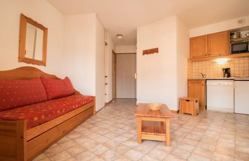Aussois Apartment | Quiet apartment near free shuttles