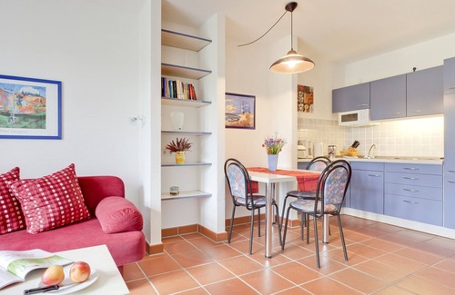 Kreptitz Apartment | quiet apartment near the beach on the ground floor with garden incl. Indoor swimming pool /sauna etc.