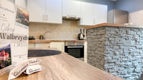 Walbrzych Apartment | Quiet Base by LibertaRent