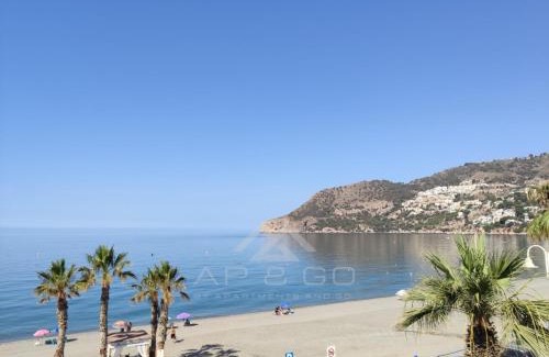 La Herradura Apartment | Quiet Beachfront Apartment