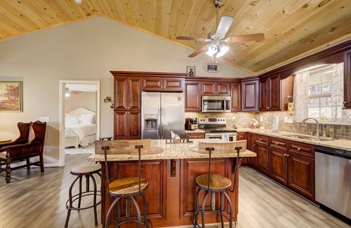 Blairsville House | Quiet Cabin Mountain Retreat UC STR #021754